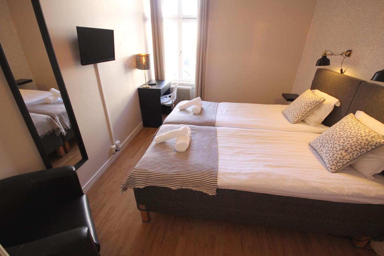 Vattengraendens Vandrarhem & Hotel Norrköping Extérieur photo