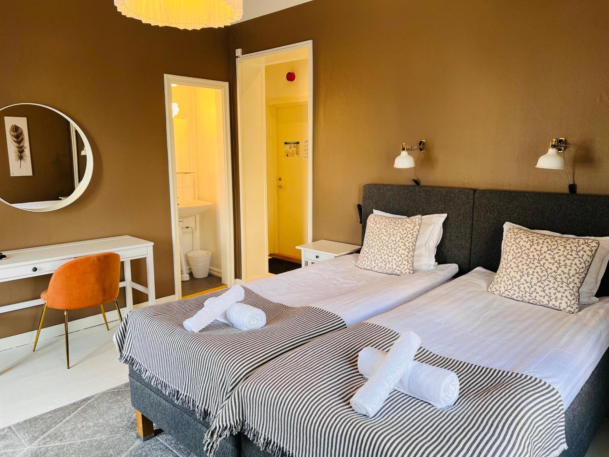 Vattengraendens Vandrarhem & Hotel Norrköping Extérieur photo